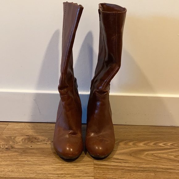 Nine West, size 5. Brown boots - mid calf. Excellent, new condition. - Picture 2 of 5